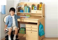 Chọn bàn học cho trẻ – Những điều cần lưu ý